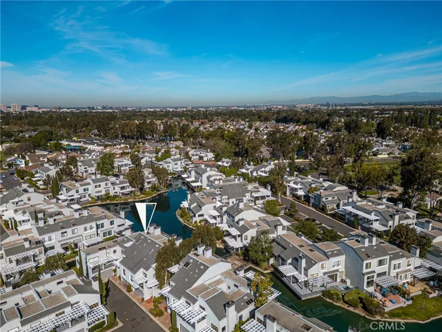 30 Waterway, Irvine, California 92614