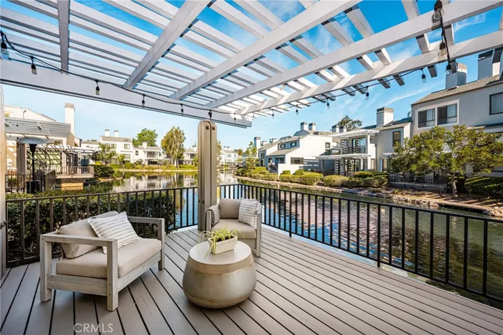 30 Waterway, Irvine, California 92614