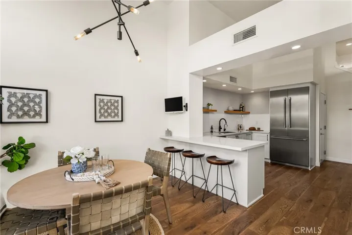 30 Waterway, Irvine, California 92614