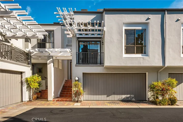 30 Waterway, Irvine, California 92614