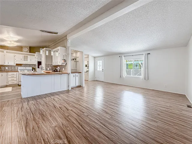 Beautiful laminate floors through out the house
