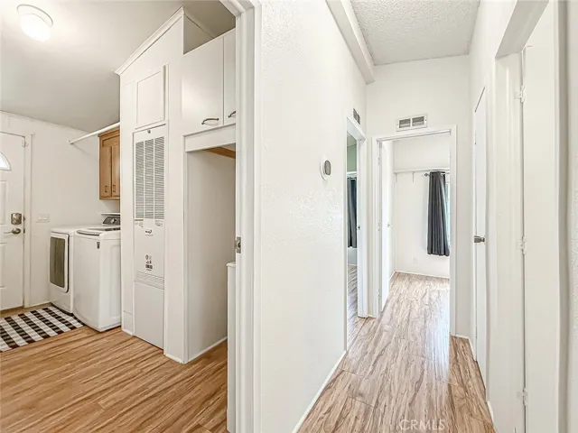 Seperate laundry room