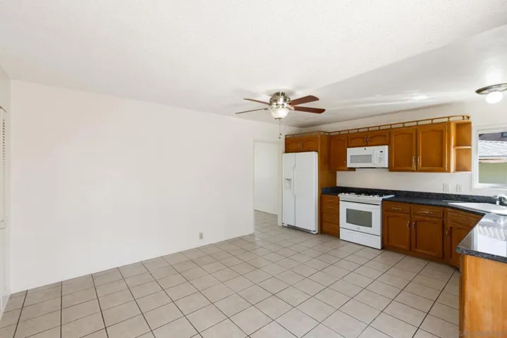 Dining room off the kitchen