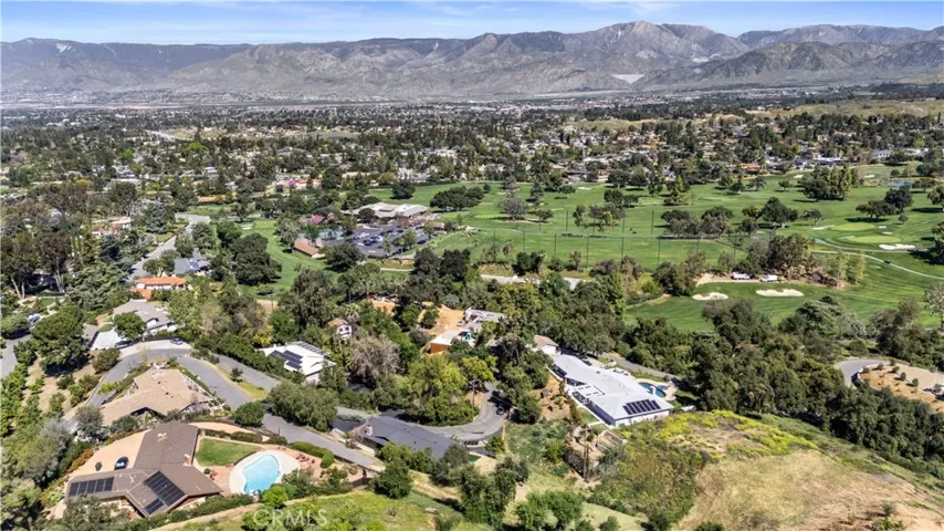 1909 Canyon, Redlands, California 92373