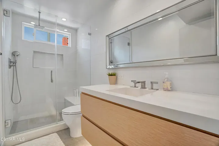 28789 Eagleton St, Agoura Hills, CA 9130