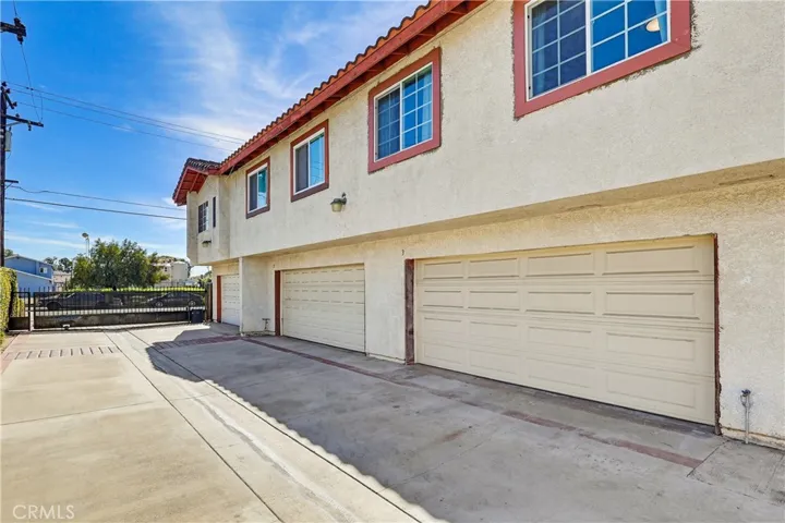 915 Carob Way 3, Montebello, California 90640