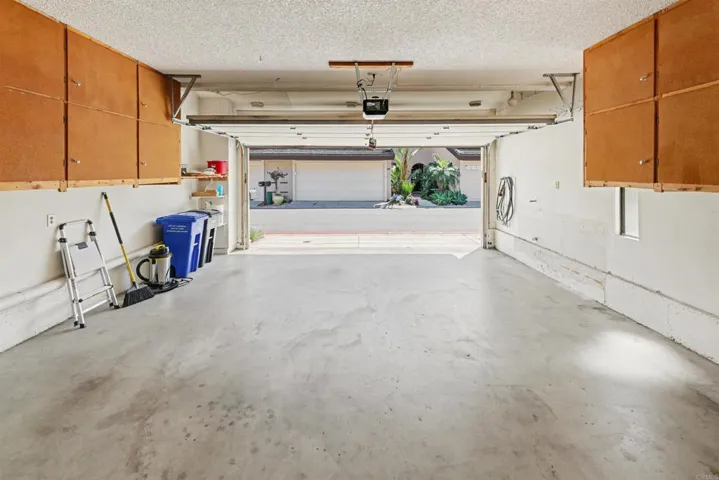 2-car garage
