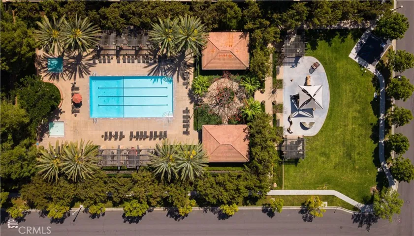 Community tennis courts and swimming pool