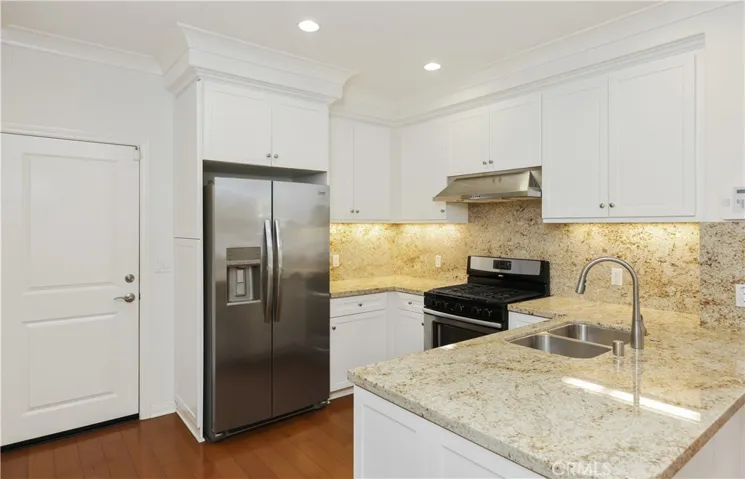 89 Mayfair, Irvine, California 92620