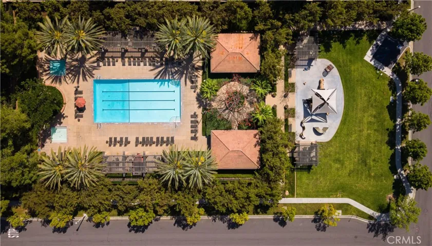 Community tennis courts and swimming pool