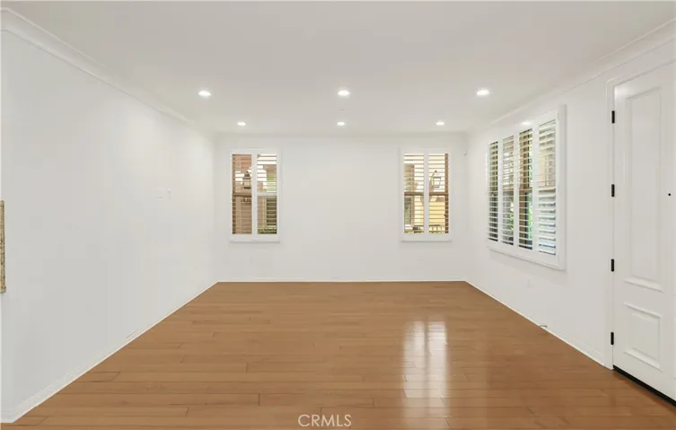89 Mayfair, Irvine, California 92620