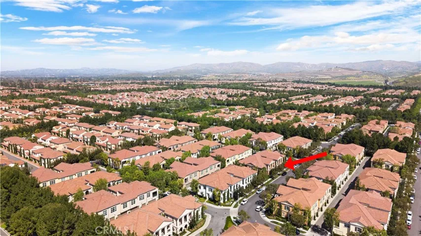 89 Mayfair, Irvine, California 92620