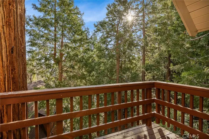 831 Nadelhorn, Lake Arrowhead, California 92352