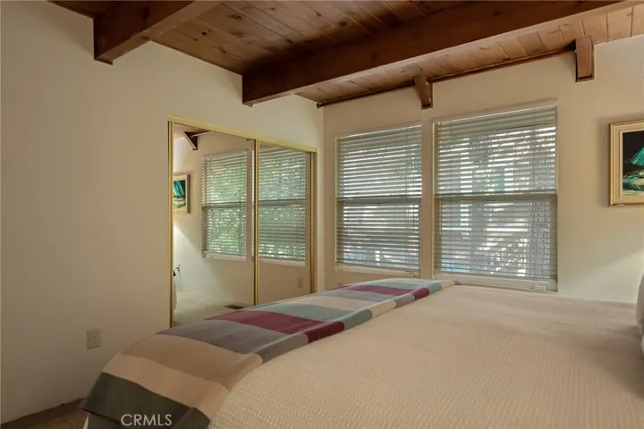 831 Nadelhorn, Lake Arrowhead, California 92352