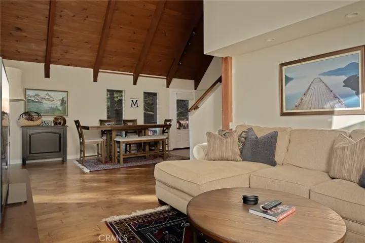 831 Nadelhorn, Lake Arrowhead, California 92352
