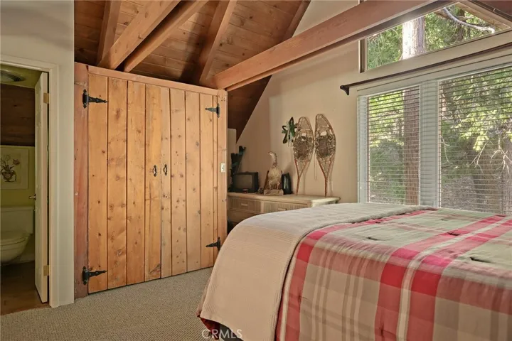 831 Nadelhorn, Lake Arrowhead, California 92352