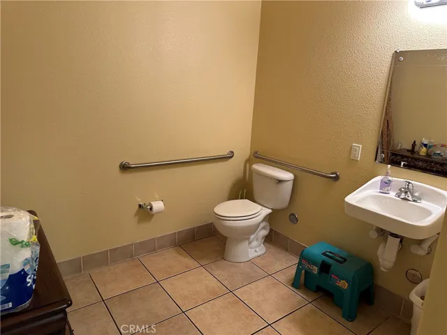 2535 Ceanothus, Chico, California 95973