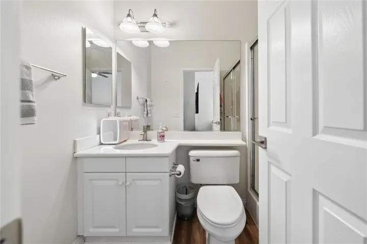 Bath #2 (attached to Main floor bedroom)