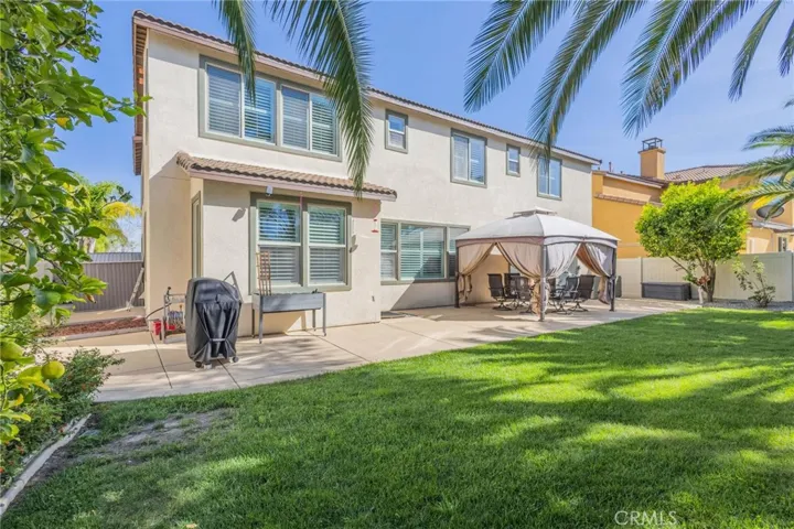 35385 Summerholly Lane, Murrieta, California 92563