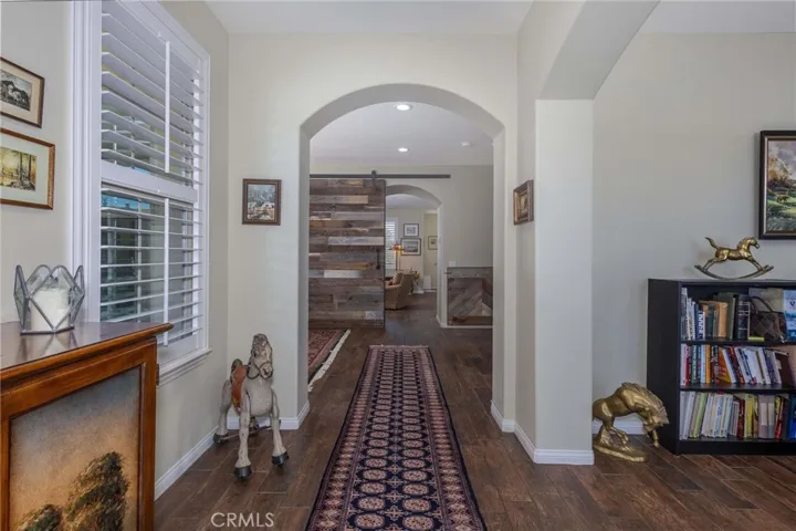 35385 Summerholly Lane, Murrieta, California 92563