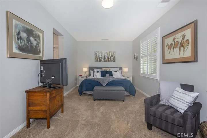 35385 Summerholly Lane, Murrieta, California 92563