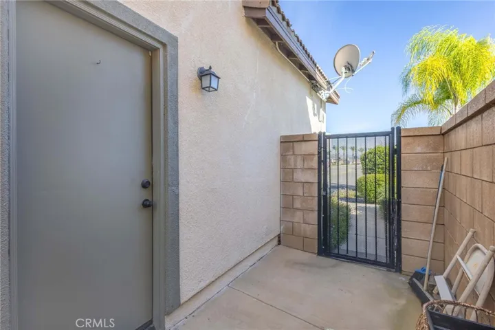 35385 Summerholly Lane, Murrieta, California 92563