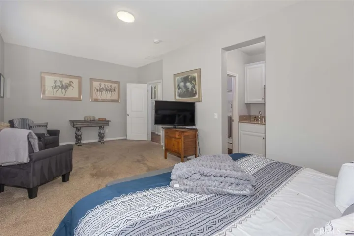 35385 Summerholly Lane, Murrieta, California 92563
