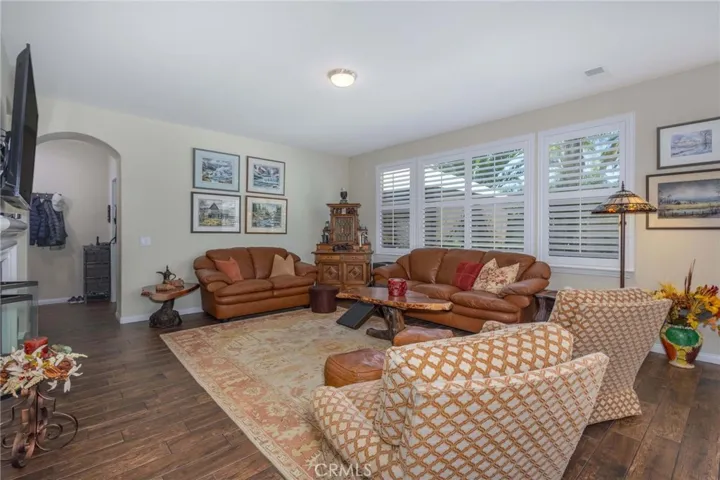 35385 Summerholly Lane, Murrieta, California 92563