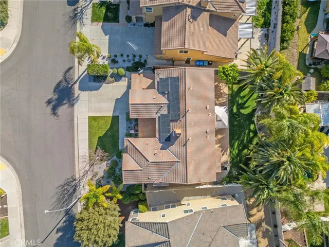 35385 Summerholly Lane, Murrieta, California 92563
