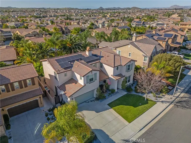 35385 Summerholly Lane, Murrieta, California 92563