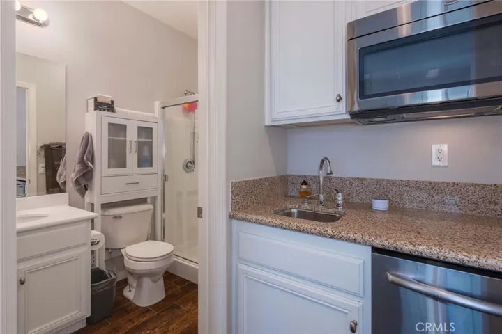 35385 Summerholly Lane, Murrieta, California 92563