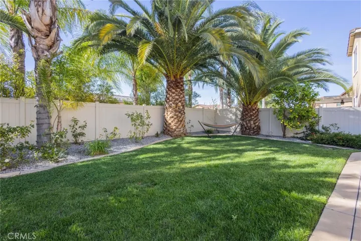35385 Summerholly Lane, Murrieta, California 92563
