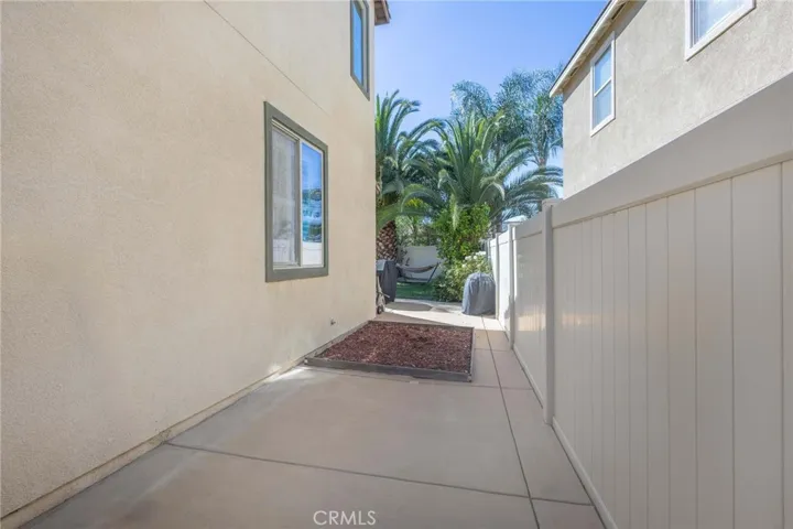 35385 Summerholly Lane, Murrieta, California 92563