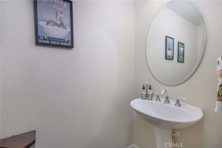 35385 Summerholly Lane, Murrieta, California 92563