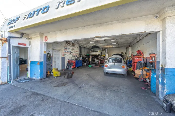 9041 Katella, Anaheim, California 92804