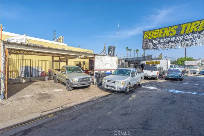 9041 Katella, Anaheim, California 92804