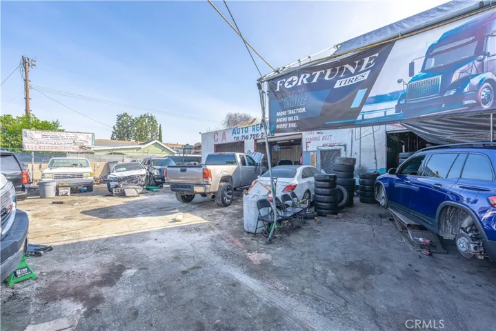 9041 Katella, Anaheim, California 92804