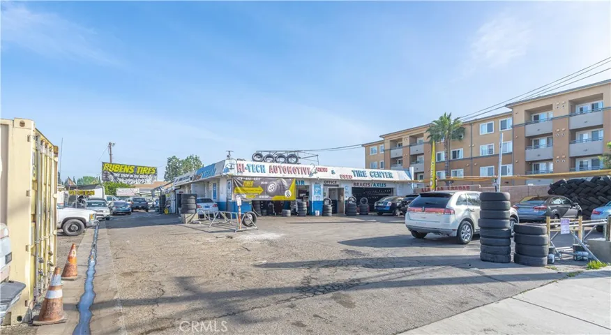 9041 Katella, Anaheim, California 92804