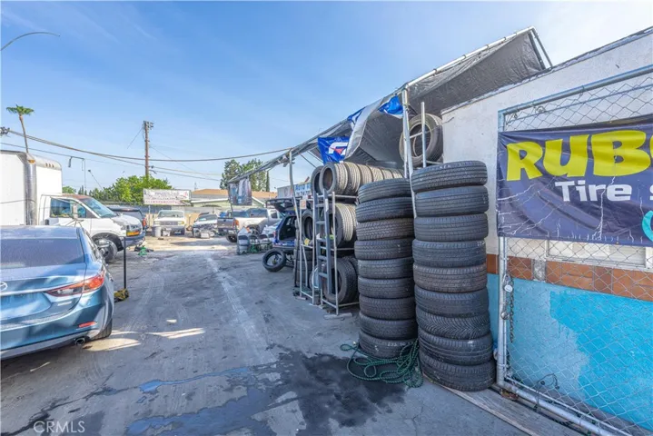 9041 Katella, Anaheim, California 92804