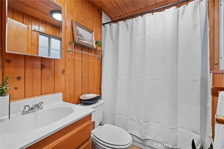 Bathroom upstairs
