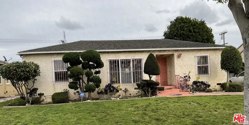 9606 S 5th Avenue, Inglewood, California 90305