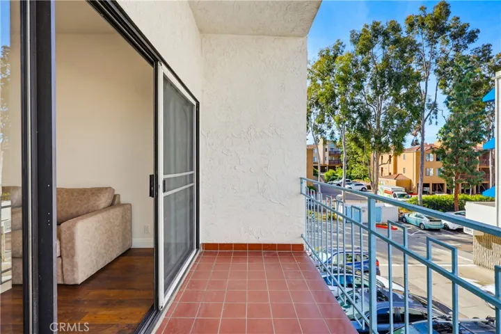 8328 Regents Road 1f, San Diego, California 92122
