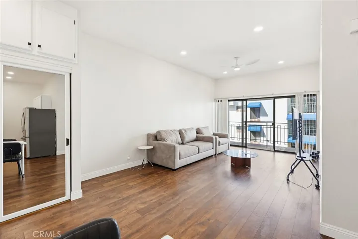 8328 Regents Road 1f, San Diego, California 92122