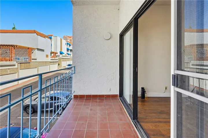 8328 Regents Road 1f, San Diego, California 92122