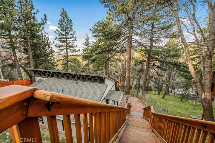Stairs to cabin.