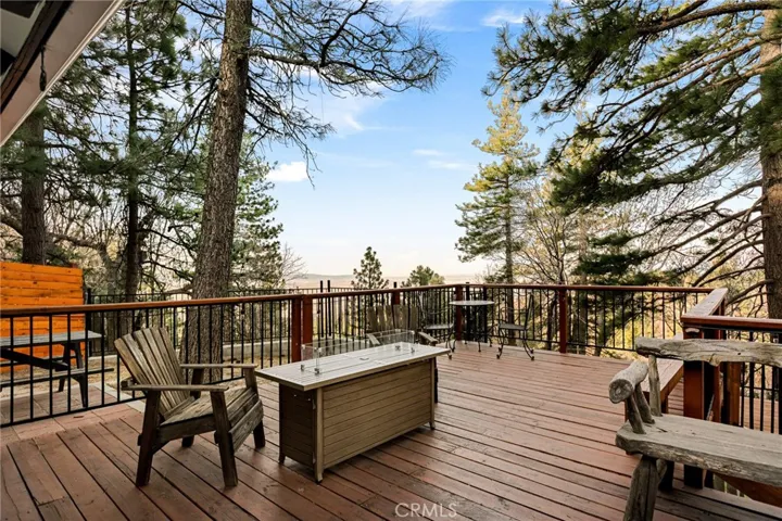 Back deck perfect for entertaining.