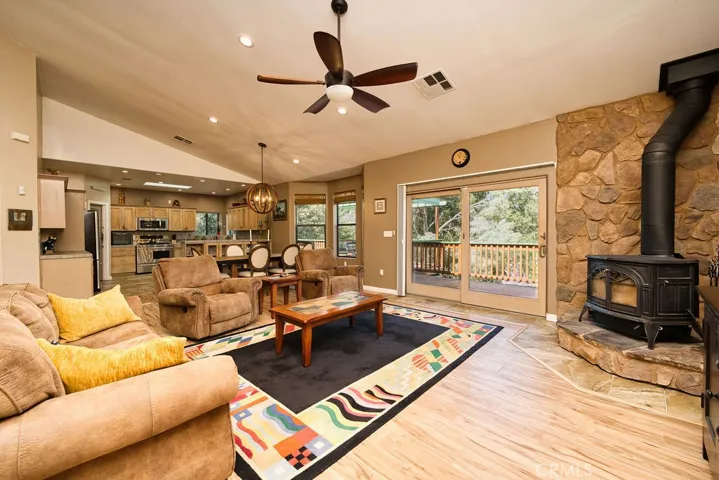 1737 Zion, Pine Mountain Club, California 93222