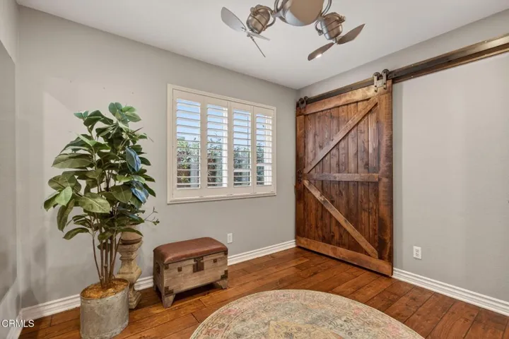 Custom Barn Door Slider to Closet