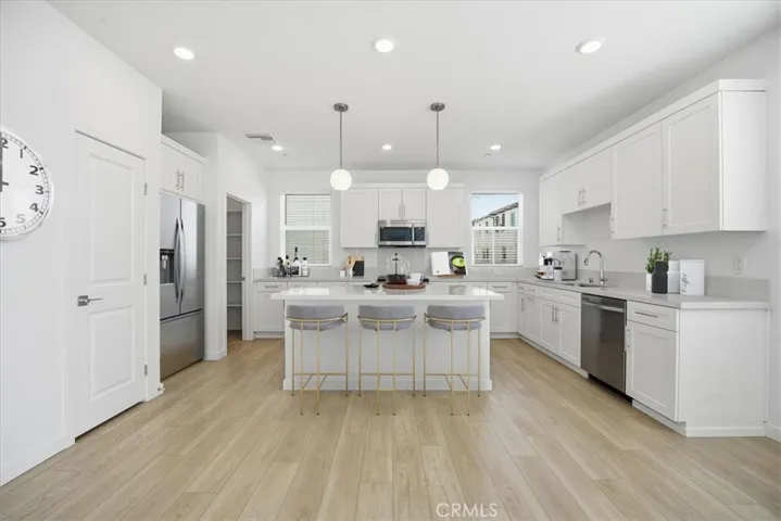 PHOTOS ARE OF MODEL MATCH AND HAVE BEEN VIRTUALLY STAGED. EXTERIOR AND INTERIOR FINISHES MAY VARY