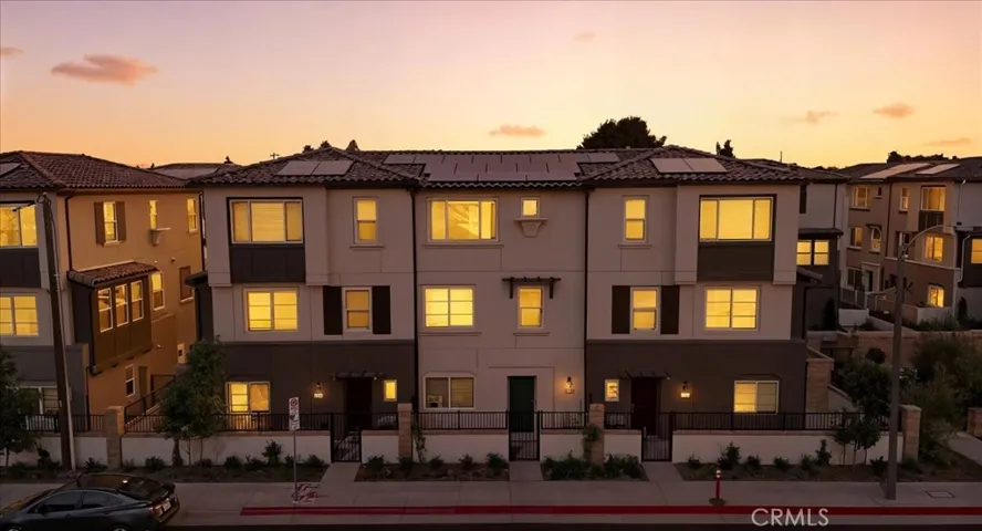 PHOTOS ARE OF MODEL MATCH AND HAVE BEEN VIRTUALLY STAGED. EXTERIOR AND INTERIOR FINISHES MAY VARY